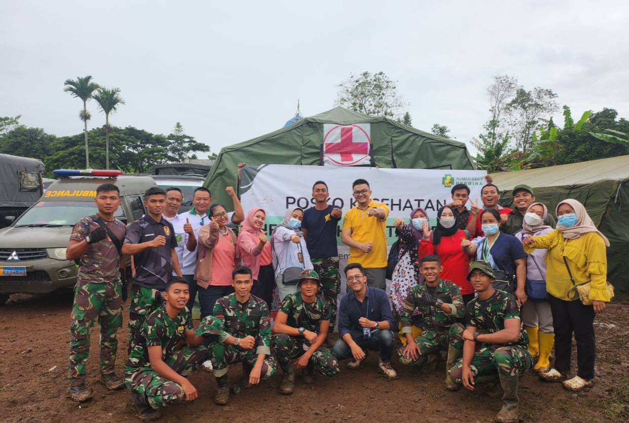 Selain Tim Medis Rs Hermina Grup Juga Salurkan Bantuan Obat Obatan Dan Makanan Indonesia News 1468